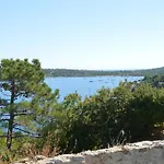 Дом отдыха Les Glycines Гримо