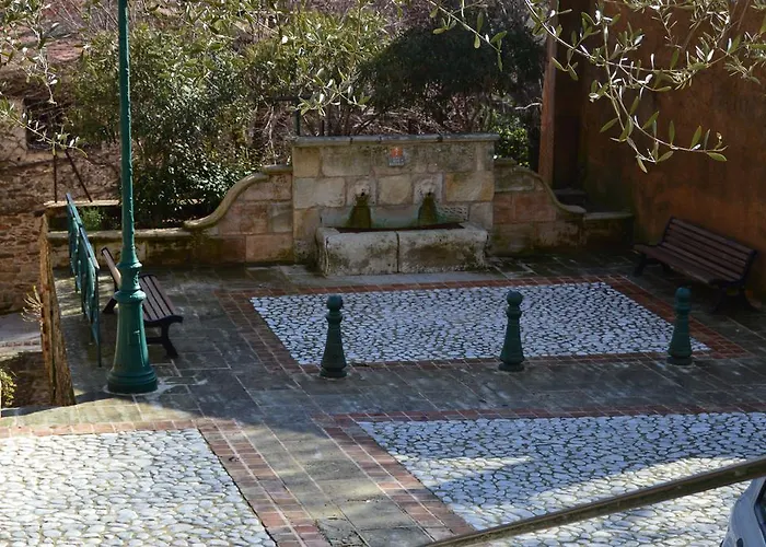 Les Glycines Vakantiehuis Grimaud